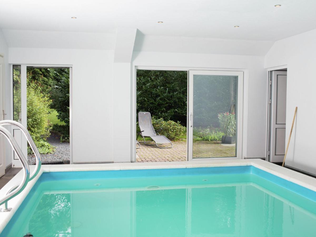 Stunning Villa In Venhorst With Sauna Екстер'єр фото